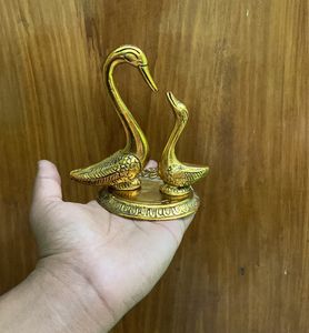 Aluminium Showpiece