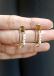 Studs Earrings