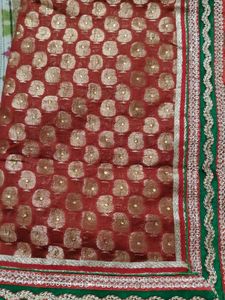 Beautiful Saree😍