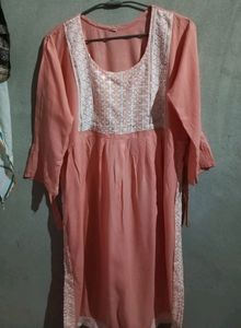 Nayra cut suit