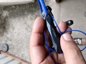 Fireboltt &amp; Oneplus Wireless Earphones