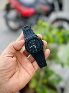 Black SARA Watch