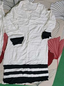 White &amp; Black Kurta Set