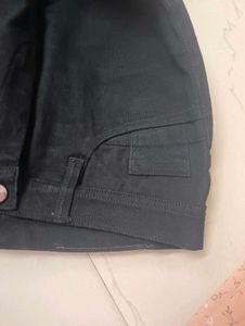 Black Jeans
