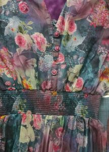 GORGEOUS FLOWERED GOWN