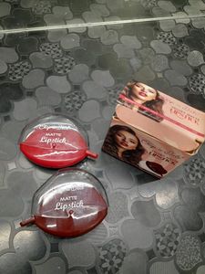 Lip Shaped Apple Lipistic Red And Maroon