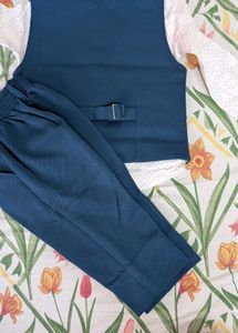 Party wear suit with bow tie for boys