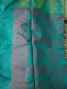 Elegant Floral Pattern Saree
