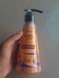 Plum Vanilla Caramello Body Wash
