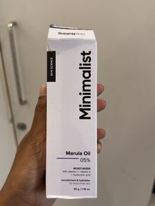 Minimalist Marula Oil Moisturizer