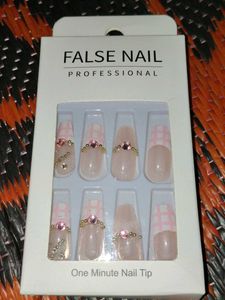 False Nail Professional Set