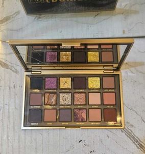 Huda Beauty Empowered Eyeshadow Palette