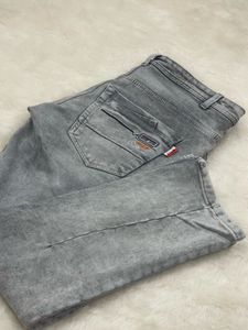 Men&#39;s Jeans Collection