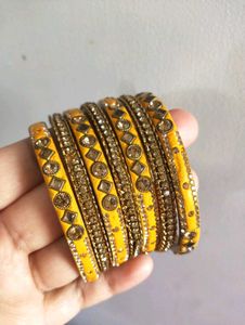 Golden Glitter Bangle Set