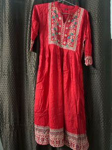Red Floral Embroidered Tunic Top