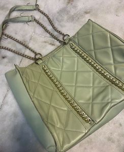 Chic Quilted Chain Handbag