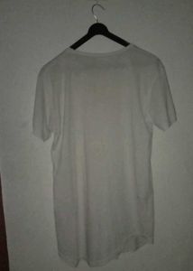 Levi&#39;s Graphic Tee
