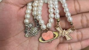 Pretty Pearl Heart Necklace