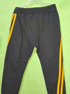 Boys&#39; Sporty Sweatpants
