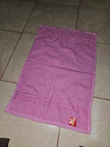 Pink Set Of Bathing Towel And Napkin