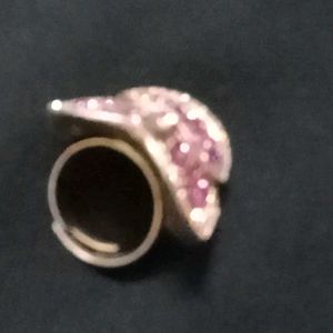 Fingure Ring