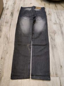 Ma2450 Black stone jeans waist 32 inches