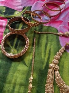 Gold Plated Jewellery Set