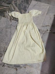 Elegant Off-Shoulder Dress