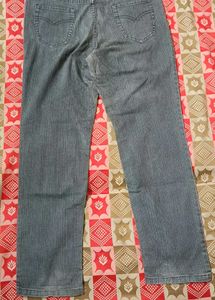 🩶 Grey Washed Denim Jeans – Rugged &amp; Ready