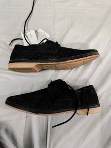 Scented Black Casual Shoes