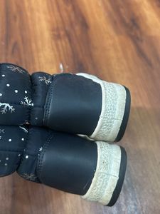 Snow boots for 1-3.5yrs old kid size 26
