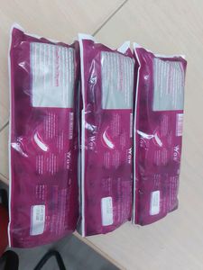 SANITARY NAPKINS - REGULAR