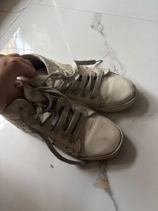 White High Shoes