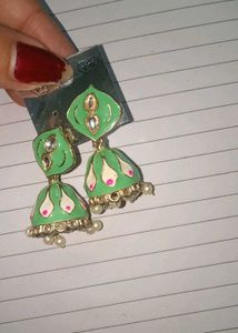 Earings