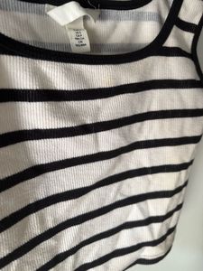 H&amp;M Striped Crop Tank Top