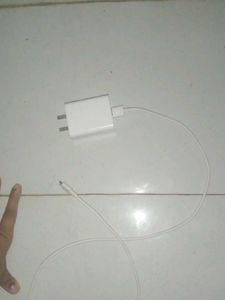 Vivo Y 16 Phone With Charger