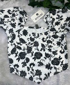 Floral Crop Top new with tag