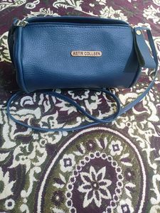 SIDE SLING BAG