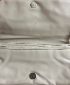 Beige HANDBAG w Black Strap