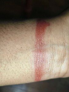 Zudio Lip Shine