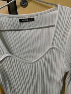 Zudio Ribbed Deep Neck Top