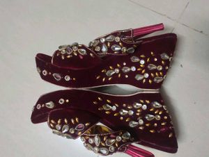 Embellished Maroon Flats