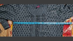 Elegant Embroidered Grey Kurta