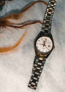 Elegant Seiko Watch 21 Jewels Water Resistant