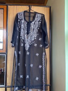 Chikankari Kurti