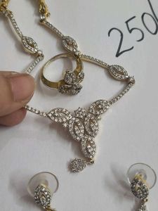 Golden Diamond Set