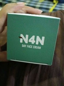 N4N Chilbil and Cinnamon Day Face Cream – 50g