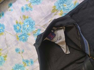 Black Skinny Jeans