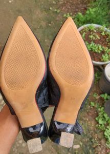 Women&#39;s Black Heels (3 Inches)