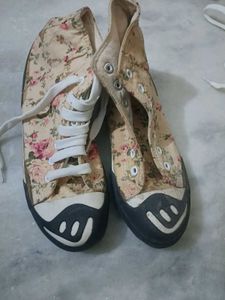 SALE🔥Ankle Length Floral Sneakers